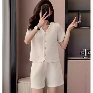 Conjunto de Traje Corto con Mangas Cortas <span class=keywords><strong>para</strong></span> Mujer, Atuendo de Verano con Chaqueta y Pantalones Cortos de Alta Gama, Conjunto de Dos Piezas - Product Image 4