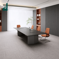 Ensemble de table de conférence rectangulaire ergonomique modulaire moderne en bois avec chaises pour salles de réunion élégantes, bureaux d'entreprise, mobilier