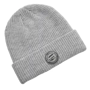 Premium High Quality Custom Logo Roll Up Edge Knit Short Cuffed Trawler Sports Winter Skull Cap Beanie Hat With Rubber Patch