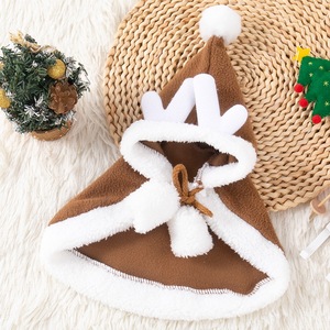 Capa de Reno Navideña para Gatos, Abrigo de Felpa Suave Estilo Dibujos Animados, Ropa para Mascotas para las Fiestas de Invierno, Marrón con Ribete Blanco - Product Image 4