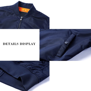 Мужская винтажная нейлоновая куртка-бомбер с капюшоном - Product Image 3