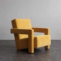 Fauteuil individuel vintage nordique de style moderne du milieu du siècle, avec structure en bois massif et revêtement en cuir véritable, fauteuil lounge design pour salon