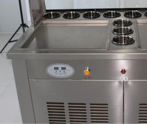 Machine à <span class=keywords><strong>glace</strong></span> roulée thaïlandaise, <span class=keywords><strong>plaque</strong></span> froide, double bac carré, machine à <span class=keywords><strong>glace</strong></span> frite aux Philippines - Product Image 5