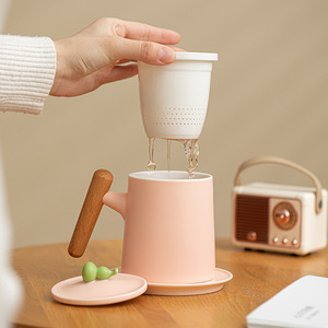 Tasse de bureau en céramique au design moderne, style crème, pour thé/café/lait, avec couvercle, pour entreprise - Product Image 4