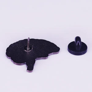 Черный никелированный мягкий эмалированный значок - Product Image 2