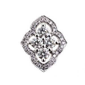 จี้สร้อยคอเงินแท้ 925 รูปใบโคลเวอร์สี่แฉก ประดับด้วยเพชรคิวบิกเซอร์โคเนียสีขาวและหลากสี ดีไซน์สวยงาม - Product Image 1