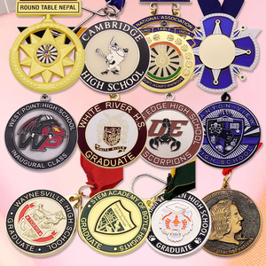 Medalla de Maratón 3D Personalizada con Diseño de Personajes de Dibujos Animados para Niños, Recuerdos Escolares, Premios Deportivos, Fundición a Presión, Varios Diseños - Product Image 1