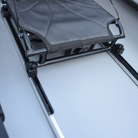 Vente en gros Kayak de pêche rotomoulé pour 1 personne de 12 pieds et 83cm de largeur avec pagaie Kayak assis sur le dessus