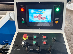 W12 <span class=keywords><strong>CNC</strong></span> thủy lực 4 cuộn tấm mạ kẽm Máy uốn đầy đủ tự động 4-Con lăn cán Máy nón cán máy - Product Image 3