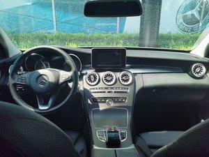 Venta al por mayor <span class=keywords><strong>2017</strong></span> Modelo Facelift <span class=keywords><strong>Mercedes</strong></span>-Benz Clase C Versión deportiva Coche de boutique de alta calidad Turbo Luces LED <span class=keywords><strong>Mano</strong></span> derecha - Product Image 4