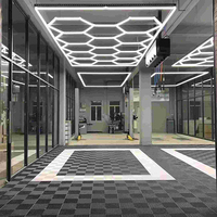 Lumière linéaire LED hexagonale blanche et noire pour la maison, le bureau, le restaurant, la salle de sport, le stade, le garage, le lavage de voitures, éclairage hexagonal de travail