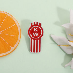 Emblema Clássico de Caminhão Kenworth, Pin de Esmalte, Broche de Metal, Distintivo Decorativo, Presente para Fãs de Automóveis - Product Image 2