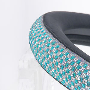 Housse de volant élégante et mature à carreaux avec cristaux, en cuir PU et peluche courte, ajustement universel, antidérapante, pour décoration de voiture - Product Image 6