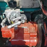 Excavatrice sur chenilles SUNWARD SWE60E d'occasion, 99% neuve, mini-excavatrice SWE60E fiable d'occasion avec pièces complètes à vendre