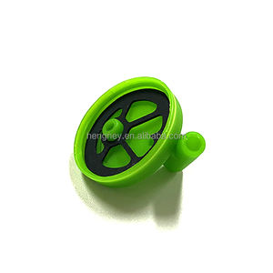 Per Hengney nuovissimo ricambi AUTO 17932-63J00 1793263 j00 serbatoio tappo radiatore per <span class=keywords><strong>Suzuki</strong></span> GRAND <span class=keywords><strong>VITARA</strong></span> 2006-2013 parti del motore - Product Image 1