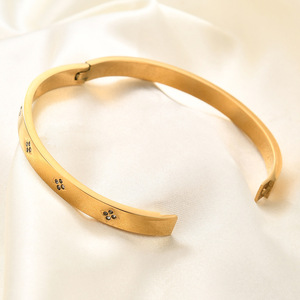 Bracelet en diamant 6 mm, diamants synthétiques de laboratoire taille brillant ronds, ouvrable, en acier inoxydable et titane, unisexe, pour tous les jours - Product Image 4
