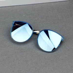 Gafas de Sol Infantiles para Niños y Niñas, <span class=keywords><strong>Lentes</strong></span> Brillantes con Protección UV400, Gafas de Sol Reflectantes Coloridas para Bebés - Product Image 6