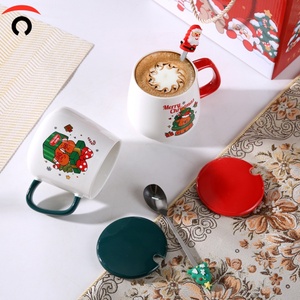 Tazza da Caffè in Ceramica Moderna di Lusso, Edizione Natalizia con Manico, Lavabile in Lavastoviglie, Design Creativo a Fiocco di Neve - Product Image 3