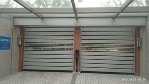 Meilleure Vente <span class=keywords><strong>Porte</strong></span> <span class=keywords><strong>de</strong></span> <span class=keywords><strong>Garage</strong></span> Moderne <span class=keywords><strong>Coulissante</strong></span> Automatique en Acier Galvanisé Polymère Fini Design Chinois Villas Lowes <span class=keywords><strong>Prix</strong></span> - Product Image 3