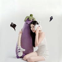 Coussin chauffant en peluche amusant en forme d'aubergine, soulagement de l'anxiété, coussin chauffant pour le ventre à 3 niveaux de chaleur pour soulager les crampes menstruelles et favoriser le sommeil
