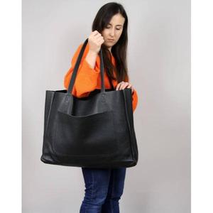 Sac à main moderne en similicuir pour femmes avec rangement pratique et bandoulière confortable, conçu pour le transport quotidien - Product Image 2