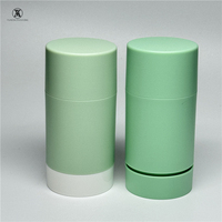 Récipient d'emballage vide de 30ml 50ml 75ml en plastique vert menthe en gel-crème en bâton déodorant logo personnalisé doux au toucher avec remplissage au fond