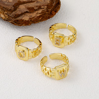 Personalisierter A-Z Initialen-Buchstabenring 18K Vergoldet im Uhrenarmband-Stil mit Pavé-CZ Offener Ring