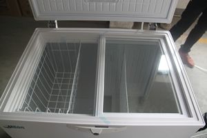 Congélateur coffre domestique 100L/3,5 pieds cubes à contrôle mécanique de la température - Product Image 4