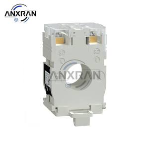 Pour Schneider METSECT5CC004 Transformateur de courant Type d'environnement de chaleur humide - Product Image 2