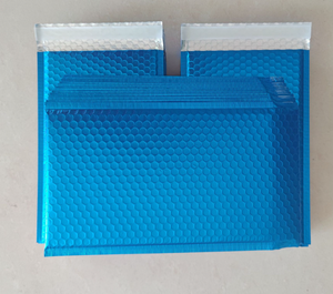 Enveloppes rembourrées écologiques Polymailer Emballage d'expédition Mailer Bubble Custom Metallic Blue Bubble Mailer for Shipping - Product Image 2