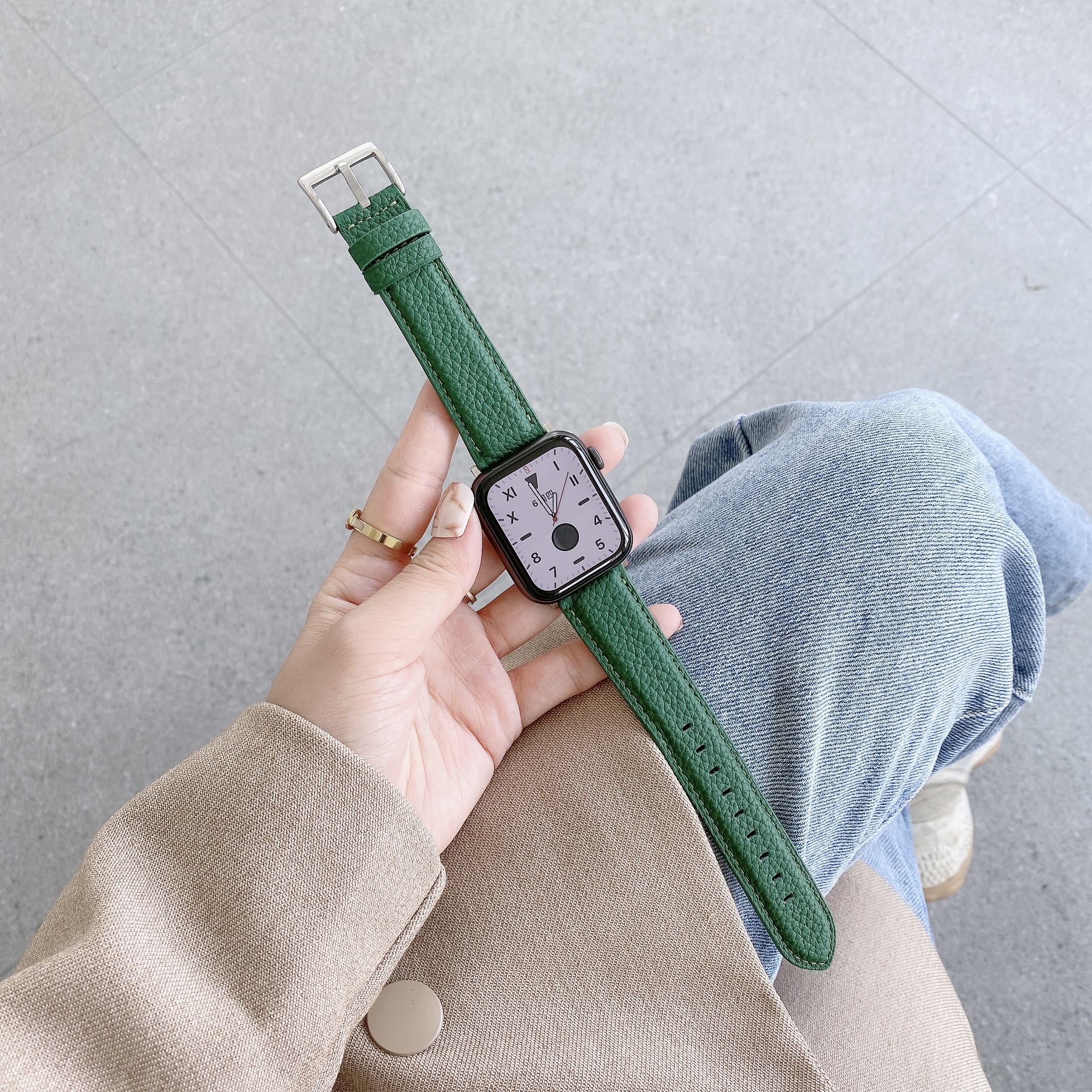 สีเขียว