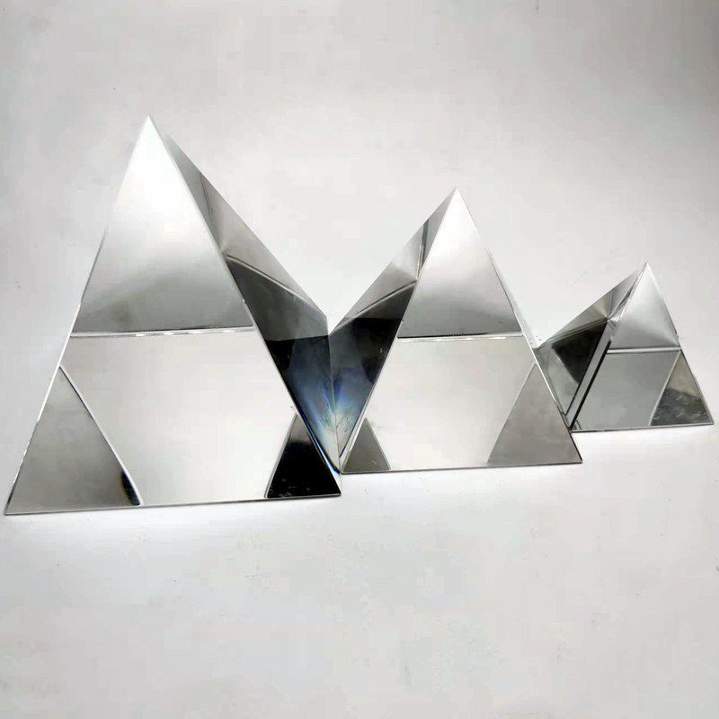 Transparent pyramid