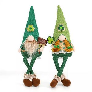 Juego de 2 Gnomos Irlandeses Verdes de Peluche para el Día de San Patricio con Luces LED Cálidas, Decoración y Regalo para el Día de San Patricio - Product Image 3
