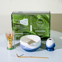 Ensemble Matcha Classique Rose en Porcelaine – Bol en Céramique Écologique, Fouet en Bambou, Support et Chashaku – Idéal pour Cadeau ou Boutique