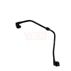 2055018701 A2055018701 Tuyau de radiateur de liquide de refroidissement pour Benz W205 W213 C300 E300 – Tuyau en caoutchouc durable et de qualité supérieure pour le refroidissement inférieur du moteur - Product Image 1