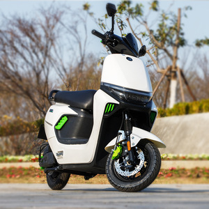 Scooter Eléctrico de 2 Ruedas en Oferta, Motocicleta de Alta Velocidad, Scooter para Adultos con Batería de 60V 72V de Larga Duración - Product Image 4