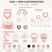 Sac cadeau de Noël en PVC transparent personnalisé en gros, sac d'emballage en plastique imperméable avec poignée en forme de cœur pour fête d'anniversaire