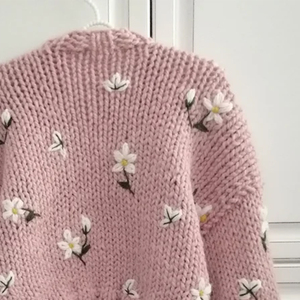 Otoño Invierno diseño de moda mujer suéter de punto abrigo chica Floral hecho <span class=keywords><strong>a</strong></span> mano ganchillo bordado suéter cárdigan de punto - Product Image 4