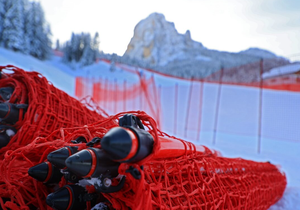 Maßgefertigtes Ski-Trail-Schutznetz Reißfestes Schneehang-Sicherheitsnetz für Skigebiete Zaunnetz-Set - Product Image 3