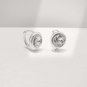 Boucles d'oreilles créoles personnalisées en argent sterling 925 avec cristal rond, mode 2026 pour femme, plaqué or 14 carats, style occidental, zircon CZ, pour mariage - Product Image 1