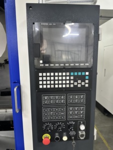 เครื่องเจาะและต๊าปรุ่น T600H ขนาด 700x420 มม. พร้อมแกนหมุน 12K สำหรับการเจาะรูชิ้นส่วนการผลิตแบบ OEM - Product Image 5