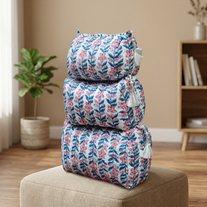 Trousse de Toilette et de Maquillage Pliable Multifonction Anti-Poussière en Coton Matelassé à Rayures Vertes et Blanches avec Cœur Rouge, Lot de 2 pour Armoire - Product Image 3
