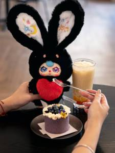 New Baby Three V3 Blind Box Lily Rabbit Little Town Series Figura DE ACCIÓN Kawaii Dolls Mystery Box Regalo de cumpleaños para niños - Product Image 3