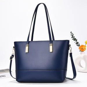 Sac à bandoulière élégant pour femme, grande capacité, fermeture éclair, doublure en polyester, style coréen raffiné - Product Image 3