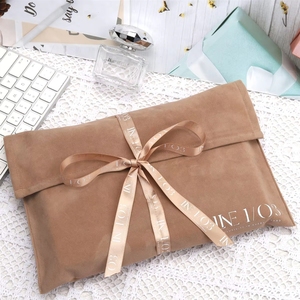高級ブラウンベルベット封筒型ジュエリーギフト包装フラップポーチ、カスタムロゴ印刷、ヘアアクセサリー/衣類収納ダストバッグ、カスタムカラー - Product Image 3