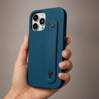 Étui de téléphone en cuir grainé avec dragonne de poignet à double rivet sécurisée, coque antichoc en cuir pour iPhone, fabrication ODM