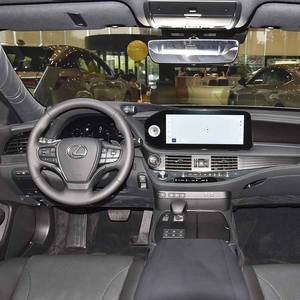 Auto de Lujo Usado, <span class=keywords><strong>Lexus</strong></span> <span class=keywords><strong>LS</strong></span> 500h 2024, Edición Excellence de 299 CV, <span class=keywords><strong>H</strong></span>íbrido, Sedán Usado, Asientos de Cuero con Calefacción y Ventilación, Cámara de 360° - Product Image 5