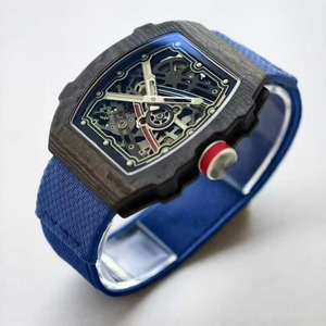 นาฬิกาข้อมือจักรกลดีไซน์หรูหรา สไตล์สปอร์ต ตัวเรือนคาร์บอนไฟเบอร์ โชว์กลไก พร้อมโลโก้ OEM ความบางพิเศษเพียง 7.8 มม. - Product Image 2