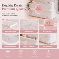 Bureau de réception moderne rose effet marbre avec logo lumineux sur mesure pour salon de manucure et spa – Offre spéciale