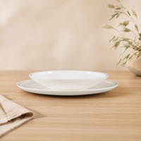 Assiettes plates en porcelaine fine pour la maison, les restaurants et les hôtels ; Assiettes à steak et soucoupes pour plats froids – Design moderne et minimaliste blanc pur, finition brillante